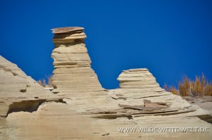 White-Rocks-Hoodoos-Grand-Staircase-Escalante-National-Monument-Utah-3-300x199 White Rocks Hoodoos