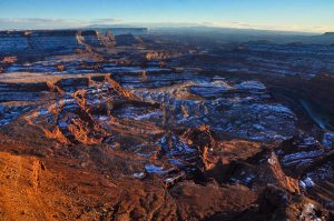 Canyonlands-Island-in-the-Sky-Dead-Horse-Point-State-Park-Utah-300x199 Canyonlands