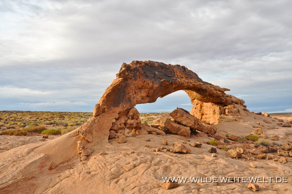 Sunset-Arch-through-Walking-Stone-HITTR-Grand-Staircase-Escalante-National-Monument-Escalante-Utah-2 Sunset Arch