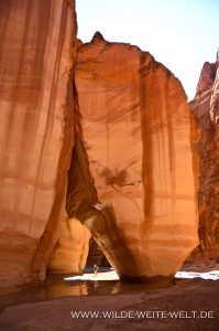 Slide-Rock-Arch-Paria-Canyon-Wilderness-Utah-5-199x300 Slide Rock Arch