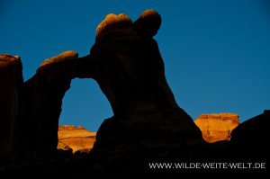 Angel-Arch-Canyonlands-Nationalpark-Needles-District-Utah-11-300x199 Angel Arch