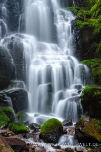 Fairy-Falls-Columbia-River-Gorge-Oregon-5-200x300 Fairy Falls