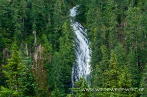 Lava-Creek-Falls-Gifford-Pinchot-National-Forest-White-Pass-Washington-3-300x199 Lava Creek Falls