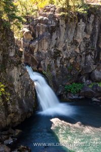 Upper-McCloud-Falls-McCloud-Shasta-Trinity-National-Forest-California-200x300 Upper McCloud Falls