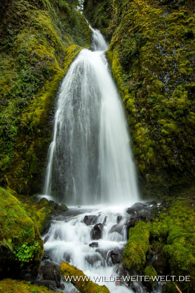 Wahkeena-Falls-Columbia-River-Gorge-Oregon-2 Wahkeena Falls [Columbia River Gorge, Wahkeena Creek]