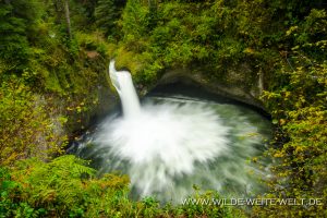 Punchbowl-Falls-Eagle-Creek-Columbia-River-Gorge-Oregon-2-300x200 Punchbowl Falls