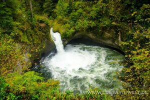 Punchbowl-Falls-Eagle-Creek-Columbia-River-Gorge-Oregon-6-300x200 Punchbowl Falls
