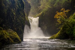 Punchbowl-Falls-Eagle-Creek-Columbia-River-Gorge-Oregon-9-300x200 Punchbowl Falls