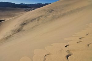 Eureka-Sand-Dunes-Death-Valley-Nationalpark-California-70-300x199 Eureka Sand Dunes