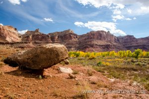 Big-Rocks-Mexican-Bend-San-Rafael-Swell-Utah-300x199 Big Rocks