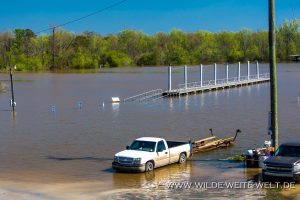 Flooding-Bayou-Benoit-Atchafalaya-Basin-Louisiana-2-300x200 Flooding