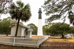 Hunting-Island-Lighthouse-Hunting-Island-State-Park-South-Carolina-2-300x200 Hunting Island Lighthouse