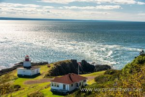Lighthouse-Cape-d´Or-Cobequid-Bay-Nova-Scotia-Kanada-300x200 Lighthouse