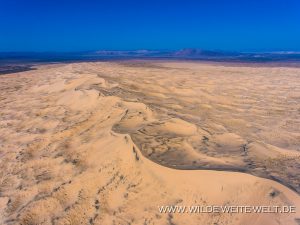 Kelso-Dunes-Mojave-National-Preserve-California-140-300x225 Kelso Dunes