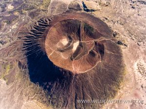 Amboy-Crater-Amboy-Crater-National-Natural-Landmark-California-36-300x225 Amboy Crater