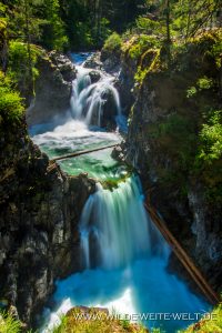 Little-Qualicum-Falls-Little-Qualicum-Falls-Provincial-Park-Parksville-Vancouver-Island-British-Columbia-5-200x300 Little Qualicum Falls