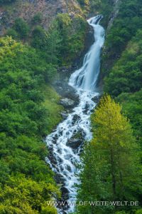 Unnamed-Waterfall-Keystone-Canyon-Richardson-Highway-Alaska-5-200x300 Unnamed Waterfall