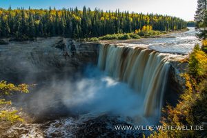 Alexandra-Falls-Twin-Falls-Gorge-Territorial-Park-Mackenzie-Highway-Northwest-Territories-3-300x200 Alexandra Falls
