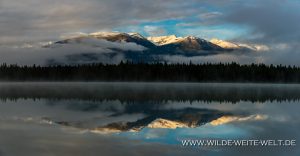 Annette-Lake-Jasper-Jasper-National-Park-Alberta-6-300x156 Annette Lake