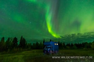 Aurora-Borealis-Mackenzie-Highway-Northwest-Territories-16-300x200 Aurora Borealis