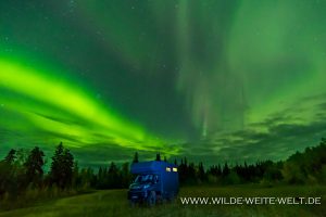 Aurora-Borealis-Mackenzie-Highway-Northwest-Territories-26-300x200 Aurora Borealis