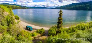 bernachtungsplatz-Dease-Lake-Cassiar-Highway-British-Columbia-8-300x142 Übernachtungsplatz